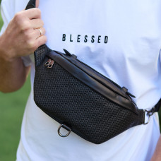 Стильна чоловіча бананка з натуральної гладкої шкіри 22х27х8, рюкзак нагрудний з принтом NM-58744 чорний