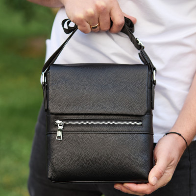 Кожаная мужская сумка-месенджер 21х23х5.5, сумочка кросс боди через плечо черная Tiding Bag 56230