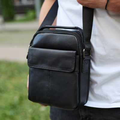 Мужская кожаная сумка, барсетка из натуральной кожи 23х18х8, сумочка для мужчин, черная