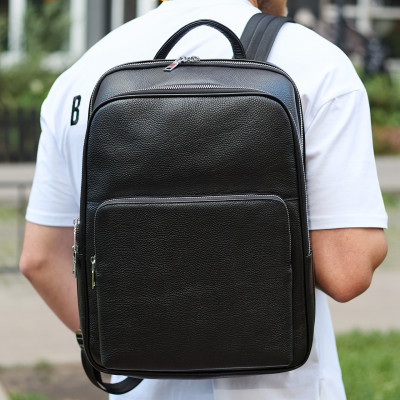 Классический мужской рюкзак из кожи 42х30х16, практичный аксессуар для ноутбука и документов, черный