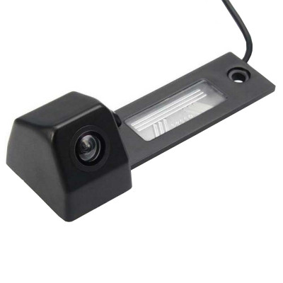 Автомобильная камера заднего вида Volkswagen Passat B6 Caddy 04-10 Jetta 05-11 Golf V Touran 03-10 Transporter T5 (5010)