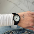 Жіночий годинник Skmei 1419BKWT Black White з білим циферблатом та чорним ремінцем