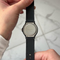 Жіночий годинник Skmei 1419BKWT Black White з білим циферблатом та чорним ремінцем