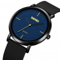 Кварцовий годинник Skmei 2050BKBU Black-Blue з мінеральним склом та каучуковим ремінцем