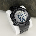 Чоловічий годинник Skmei 1560 Black-Gray тактичний з водонепроникністю 10 ATM