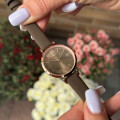 Жіночий класичний годинник Curren 9079 Rose Gold-Coffee з мінеральним склом та коричневим ремінцем