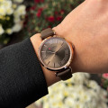 Жіночий класичний годинник Curren 9079 Rose Gold-Coffee з мінеральним склом та коричневим ремінцем