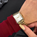 Жіночий годинник Guardo 012803-1 Gold-Silver — класична модель з прямокутним корпусом та золотистим браслетом