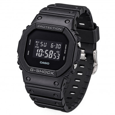 Чоловічий годинник Casio G-SHOCK DW-5600UBB-1E тактичний протиударний з мінеральним склом