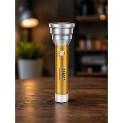 Ручной фонарик S 300 / Ручной фонарик S300 с зарядкой от Type-C / LED-фонарь UKC Luminous S300