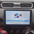 Штатная магнитола Lesko для Renault Duster II 2020-н.в экран 10" 4/64Gb CarPlay 4G Wi-Fi GPS Prime