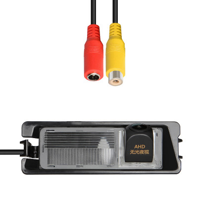 Автомобильная камера заднего вида Nissan March Micra 2010+ Renault Pulse 2010+ (4556)