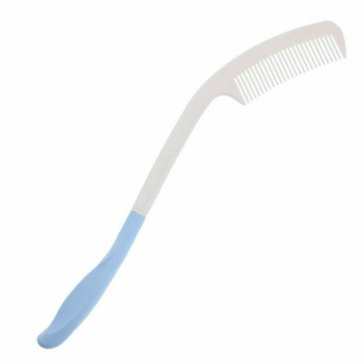 Расческа с длинной антискользящей эргономичной ручкой 038